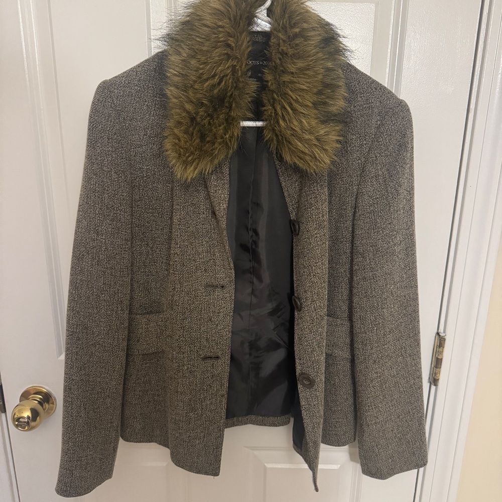 Vintage Gray Tweed Blazer with Brown Faux Fur Collar